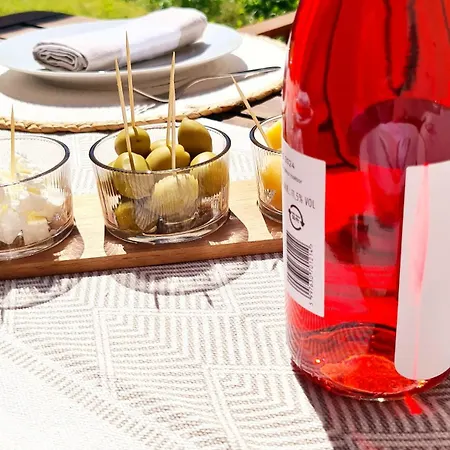 The Modern Antique *