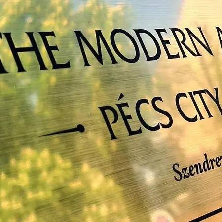 The Modern Antique *