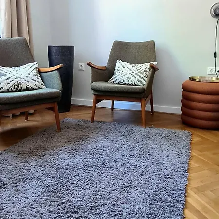 The Modern Antique Lägenhet